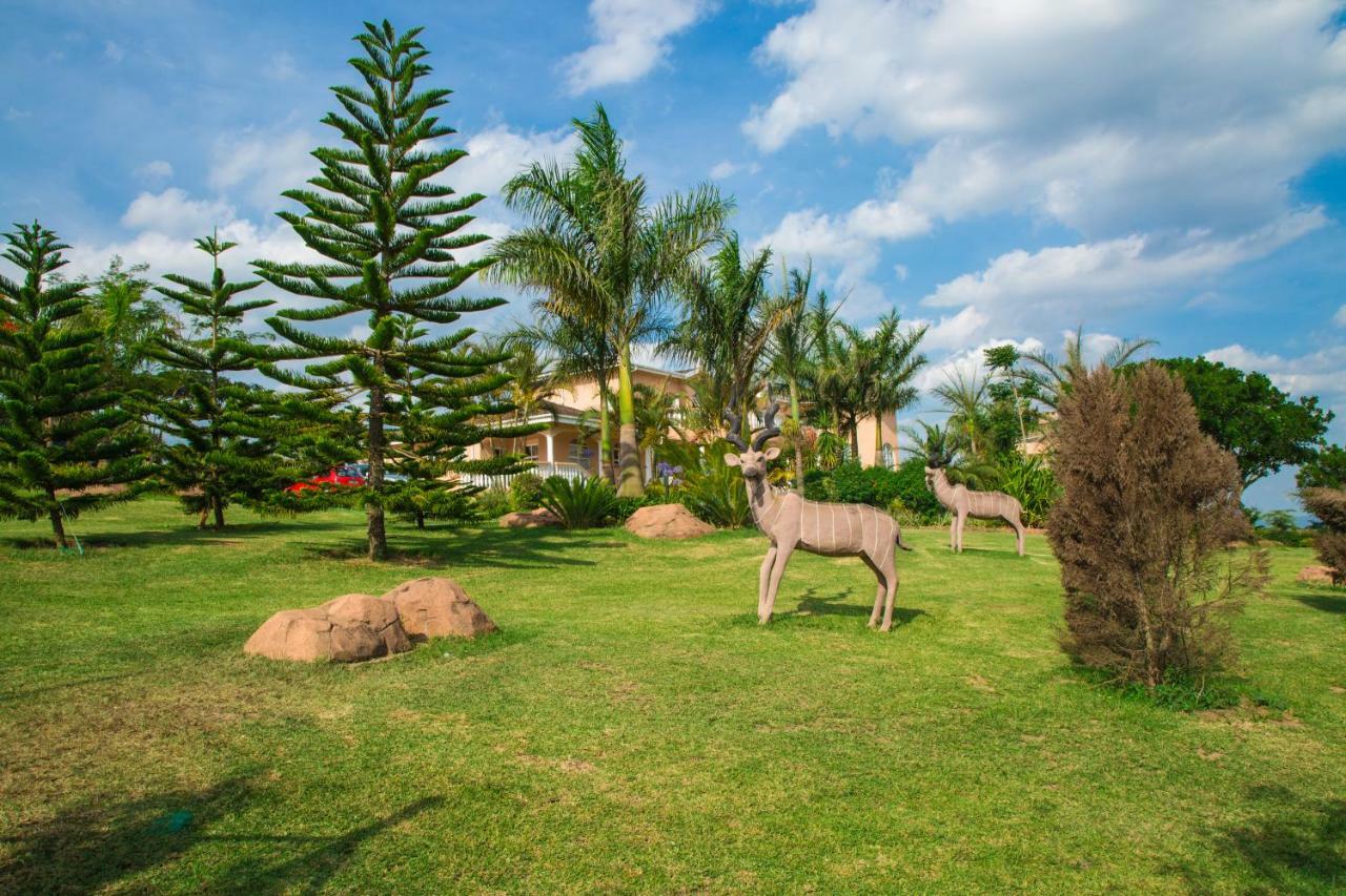 Ekupholeni Garden Villas Manzini Exterior foto